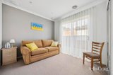 https://images.listonce.com.au/custom/160x/listings/5-cadence-avenue-lara-vic-3212/153/01932153_img_15.jpg?qK1Zg456gaY