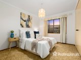 https://images.listonce.com.au/custom/160x/listings/5-caldera-court-mooroolbark-vic-3138/794/01525794_img_11.jpg?RtTKLt38DXw