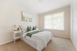 https://images.listonce.com.au/custom/160x/listings/5-camelia-grove-cheltenham-vic-3192/515/01595515_img_10.jpg?WJ9jY1n0pMI