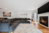 https://images.listonce.com.au/custom/160x/listings/5-capra-drive-mooroolbark-vic-3138/337/01939337_img_03.jpg?_8n3vqZ7AwE