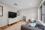 https://images.listonce.com.au/custom/160x/listings/5-capra-drive-mooroolbark-vic-3138/337/01939337_img_13.jpg?uGho4sfXpD0