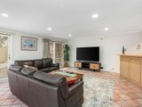 https://images.listonce.com.au/custom/160x/listings/5-caprice-court-templestowe-vic-3106/969/01699969_img_07.jpg?rmw_EeYgqIc
