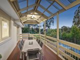 https://images.listonce.com.au/custom/160x/listings/5-caprice-court-templestowe-vic-3106/969/01699969_img_10.jpg?AacBZms36H8