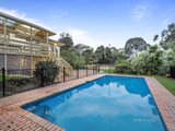 https://images.listonce.com.au/custom/160x/listings/5-caprice-court-templestowe-vic-3106/969/01699969_img_11.jpg?8a11mtiLeJc