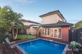 https://images.listonce.com.au/custom/160x/listings/5-carolyn-street-hampton-vic-3188/843/01853843_img_11.jpg?zqJS9uu9uYg