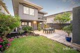 https://images.listonce.com.au/custom/160x/listings/5-carrington-street-edithvale-vic-3196/027/01878027_img_12.jpg?aizHXKtS8n0