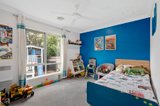 https://images.listonce.com.au/custom/160x/listings/5-central-avenue-croydon-south-vic-3136/451/01611451_img_11.jpg?vpRC7S0aclQ