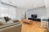 https://images.listonce.com.au/custom/160x/listings/5-chantilly-street-mount-waverley-vic-3149/592/01911592_img_06.jpg?wx9lpsl_yEU