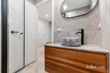 https://images.listonce.com.au/custom/160x/listings/5-chantilly-street-mount-waverley-vic-3149/592/01911592_img_09.jpg?fnrPKsDat44