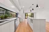 https://images.listonce.com.au/custom/160x/listings/5-chatsworth-quadrant-templestowe-lower-vic-3107/547/01780547_img_02.jpg?--ZtsrU5wxQ