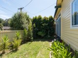 https://images.listonce.com.au/custom/160x/listings/5-cherylnne-crescent-kilsyth-vic-3137/125/01524125_img_13.jpg?MfYxwyVDKQA