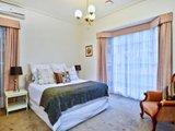 https://images.listonce.com.au/custom/160x/listings/5-chesterfield-court-newtown-vic-3220/960/01698960_img_10.jpg?rRiguB5GqAo