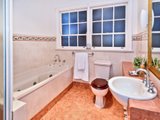 https://images.listonce.com.au/custom/160x/listings/5-chesterfield-court-newtown-vic-3220/960/01698960_img_13.jpg?gAvlRPTg-Ew