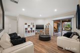 https://images.listonce.com.au/custom/160x/listings/5-chevalier-crescent-mooroolbark-vic-3138/614/01886614_img_13.jpg?jmMJ9fRZ5LI