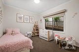 https://images.listonce.com.au/custom/160x/listings/5-chevalier-crescent-mooroolbark-vic-3138/614/01886614_img_19.jpg?Xa5cu-Ilwis