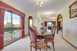 https://images.listonce.com.au/custom/160x/listings/5-chiswick-court-templestowe-vic-3106/400/00376400_img_07.jpg?P4-6t8PQpLU