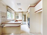 https://images.listonce.com.au/custom/160x/listings/5-citron-avenue-balwyn-north-vic-3104/863/01705863_img_03.jpg?6z_rI79ZhX8