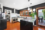 https://images.listonce.com.au/custom/160x/listings/5-coady-court-vermont-vic-3133/537/01107537_img_06.jpg?29fpVovOXJs