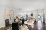 https://images.listonce.com.au/custom/160x/listings/5-compton-street-mitcham-vic-3132/355/01545355_img_03.jpg?kekhWpFlUN8