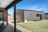 https://images.listonce.com.au/custom/160x/listings/5-continuance-way-delacombe-vic-3356/352/01563352_img_08.jpg?NXQjNomLw_8