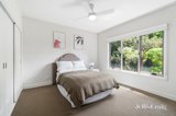 https://images.listonce.com.au/custom/160x/listings/5-coolock-court-rosanna-vic-3084/595/01594595_img_08.jpg?viAA6eFBApM