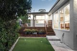 https://images.listonce.com.au/custom/160x/listings/5-corandirk-place-yallambie-vic-3085/986/01583986_img_20.jpg?wU2AqbsEopA