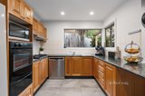 https://images.listonce.com.au/custom/160x/listings/5-cowley-court-mooroolbark-vic-3138/654/01567654_img_02.jpg?-1vAFUTT1RE