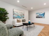 https://images.listonce.com.au/custom/160x/listings/5-craileen-street-donvale-vic-3111/440/01651440_img_17.jpg?WC8ReCPAkQE