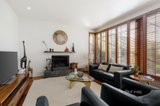 https://images.listonce.com.au/custom/160x/listings/5-crellin-grove-camberwell-vic-3124/733/01358733_img_13.jpg?g3JcxCBd2tQ