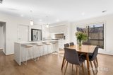 https://images.listonce.com.au/custom/160x/listings/5-crowther-drive-lucas-vic-3350/153/01970153_img_03.jpg?BVdBjQApSlU