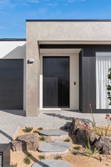 https://images.listonce.com.au/custom/160x/listings/5-danaher-avenue-waurn-ponds-vic-3216/460/01700460_img_02.jpg?3QoRW5z7_RM