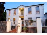 https://images.listonce.com.au/custom/160x/listings/5-david-street-surrey-hills-vic-3127/241/01685241_img_01.jpg?jYcVg38fpHo