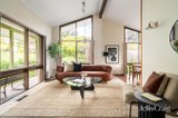 https://images.listonce.com.au/custom/160x/listings/5-davies-drive-eltham-vic-3095/398/01975398_img_02.jpg?oAYk-F6WlGI