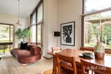 https://images.listonce.com.au/custom/160x/listings/5-davies-drive-eltham-vic-3095/398/01975398_img_04.jpg?ibrWlbCRrW8