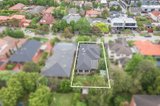 https://images.listonce.com.au/custom/160x/listings/5-davis-avenue-camberwell-vic-3124/641/00980641_img_12.jpg?DWOdBKwpHO0