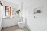 https://images.listonce.com.au/custom/160x/listings/5-derby-road-herne-hill-vic-3218/256/01769256_img_11.jpg?9iLLlnF2LEo