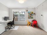 https://images.listonce.com.au/custom/160x/listings/5-devlin-street-vermont-vic-3133/233/01116233_img_09.jpg?D5YWlSNN78M