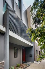 https://images.listonce.com.au/custom/160x/listings/5-dianella-walkway-brunswick-east-vic-3057/949/01578949_img_02.jpg?HSDt0pBMPlA