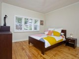 https://images.listonce.com.au/custom/160x/listings/5-dickens-street-pascoe-vale-south-vic-3044/578/00847578_img_06.jpg?A-mJx_UnzrI