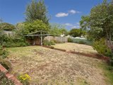 https://images.listonce.com.au/custom/160x/listings/5-dickens-street-pascoe-vale-south-vic-3044/578/00847578_img_12.jpg?7aW4fGn7_mA