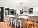 https://images.listonce.com.au/custom/160x/listings/5-douglas-court-strathmore-heights-vic-3041/526/00847526_img_02.jpg?owkPvlYqVq8