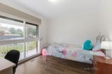 https://images.listonce.com.au/custom/160x/listings/5-dryden-street-doncaster-east-vic-3109/236/01737236_img_04.jpg?feYK3glgGPQ