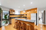 https://images.listonce.com.au/custom/160x/listings/5-drysdale-place-doncaster-east-vic-3109/142/01594142_img_05.jpg?fVig-5KP_64