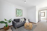 https://images.listonce.com.au/custom/160x/listings/5-east-boundary-road-bentleigh-east-vic-3165/252/00969252_img_10.jpg?D8T_RgRVfmE