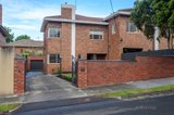 https://images.listonce.com.au/custom/160x/listings/5-edgecombe-street-kew-vic-3101/238/01839238_img_03.jpg?wBN2L6xDr_k