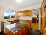 https://images.listonce.com.au/custom/160x/listings/5-eldorado-street-strathmore-vic-3041/600/00847600_img_02.jpg?LGidZ5J7cTM