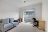 https://images.listonce.com.au/custom/160x/listings/5-ellen-street-bentleigh-east-vic-3165/247/01472247_img_05.jpg?QFUSQaWVGek