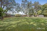 https://images.listonce.com.au/custom/160x/listings/5-ellis-court-mooroolbark-vic-3138/057/01808057_img_17.jpg?sz53zI9c_NY