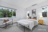 https://images.listonce.com.au/custom/160x/listings/5-elmhurst-road-blackburn-vic-3130/143/01821143_img_07.jpg?kUtxK8i-Fyo