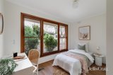 https://images.listonce.com.au/custom/160x/listings/5-elwers-street-watsonia-north-vic-3087/827/01949827_img_16.jpg?di-YCv754XU